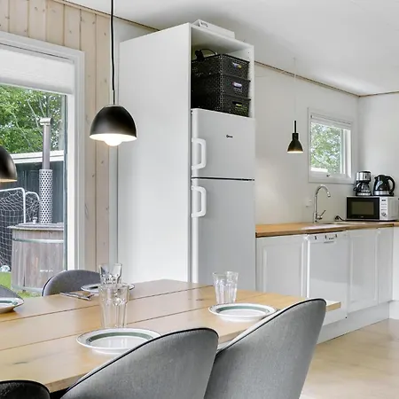 Дом отдыха Three-bedroom In